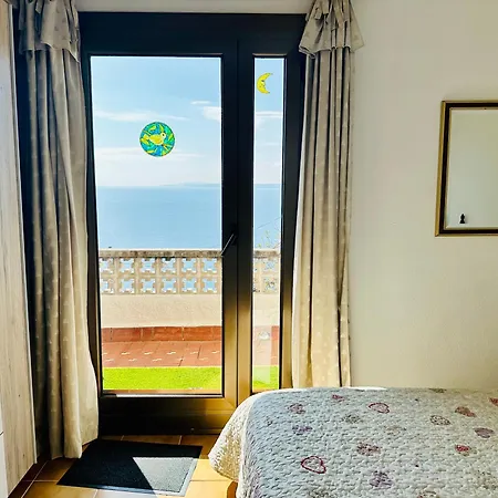Global Immo 5056 Casa Bramer 27 Апартаменты Росас
